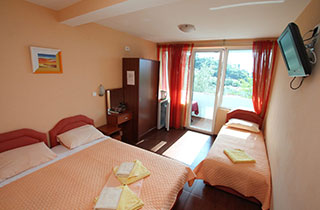 Galerija Apartmani pod Lozom