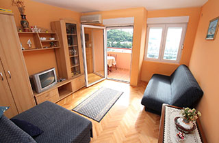 Galerija Apartmani pod Lozom
